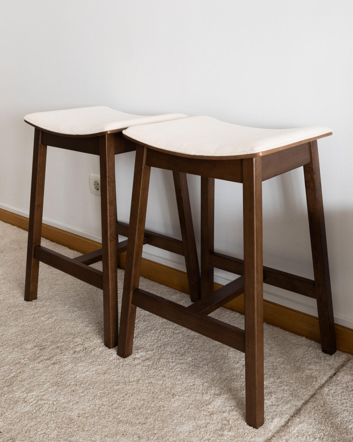 SCAUN DE BAR set de 2 lemn alb crem/maro închis Dixon - maro închis, lemn (45/63/39cm) - Beliani