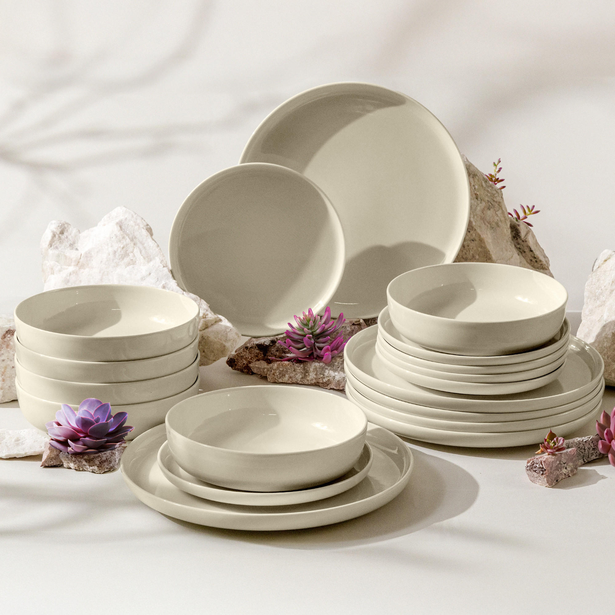 TAFELSERVICE VICTO 6 Personen 18-tlg Beige, Glanz - Beige, Keramik (27/2/27cm) - KONSIMO®