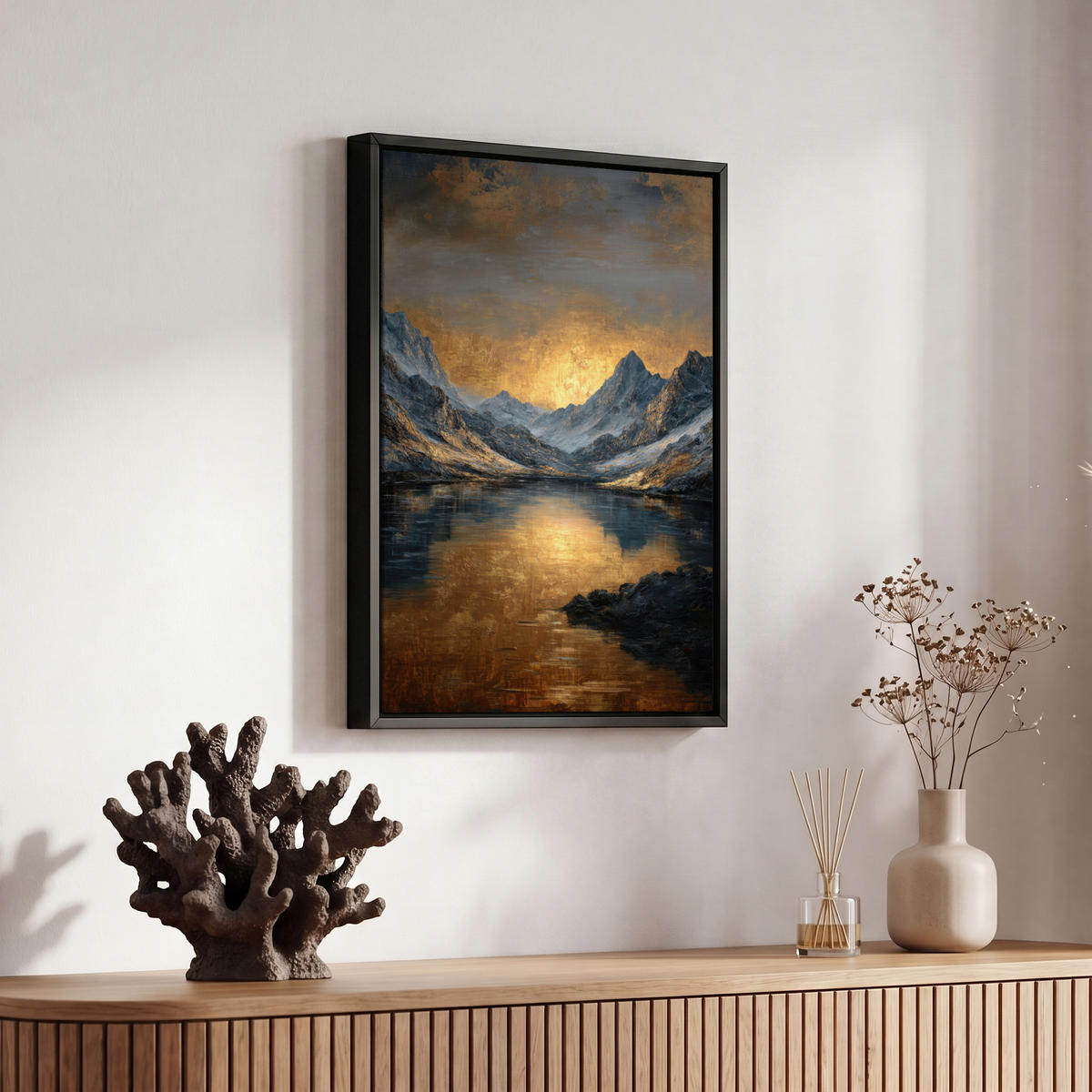 LEINWAND Bilder mit Rahmen - Bergkulisse mit goldenem Sonnenuntergang - 20x30 - Goldfarben, Textil (20/30cm) - MuchoWow