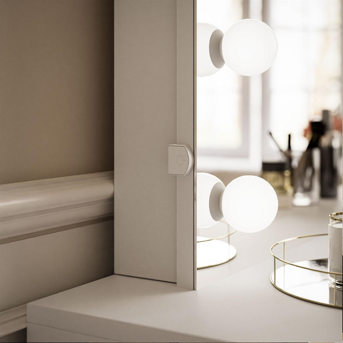 SCHMINKTISCH BLANCO GOLD ELITE mit Spiegel und Beleuchtung Weiß Hochglanz PUSH OPEN - Weiß Hochglanz/Goldfarben, Holzwerkstoff (100/146/42cm) - Lookway