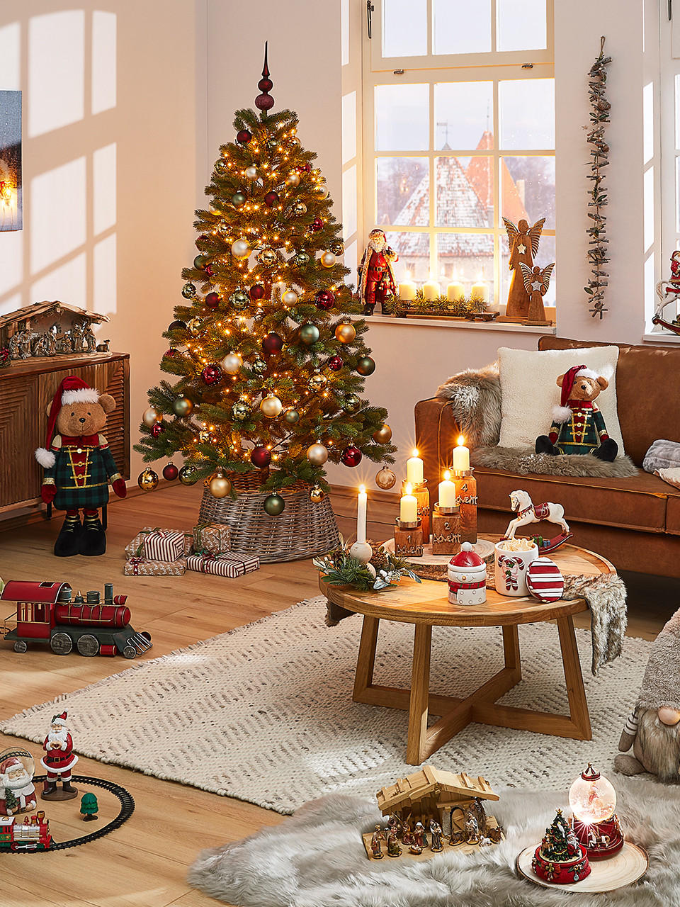 Weihnachtlich dekoriertes Wohnzimmer nostalgisch