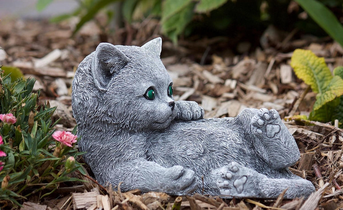 STEINFIGUR Katze Bella spielend massiver Steinguss Frostfest - Grau, Stein (17/13/23cm) - stoneandstyle