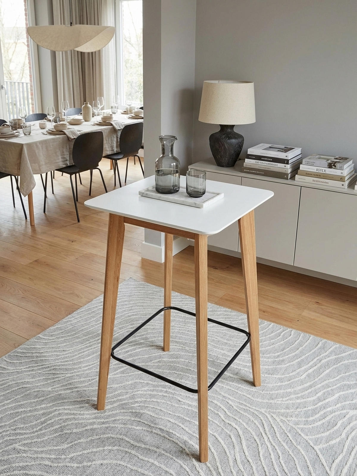 BARTISCH – Skandinavisch, Eichenbeine, quadratisch, 50 kg Belastbarkeit - Weiß/Braun, Eichenholz/Holz (60/60/110cm) - KADIMA DESIGN