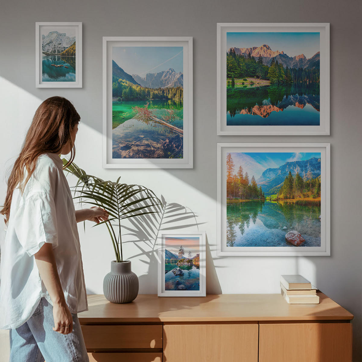 BILDER SET 5er Set - 50x50 cm & 20x30 cm & 40x60 cm Weißer Rahmen - Spiegelung des Waldes in Bergseen - Weiß, Kunststoff (40/60cm) - TULUP