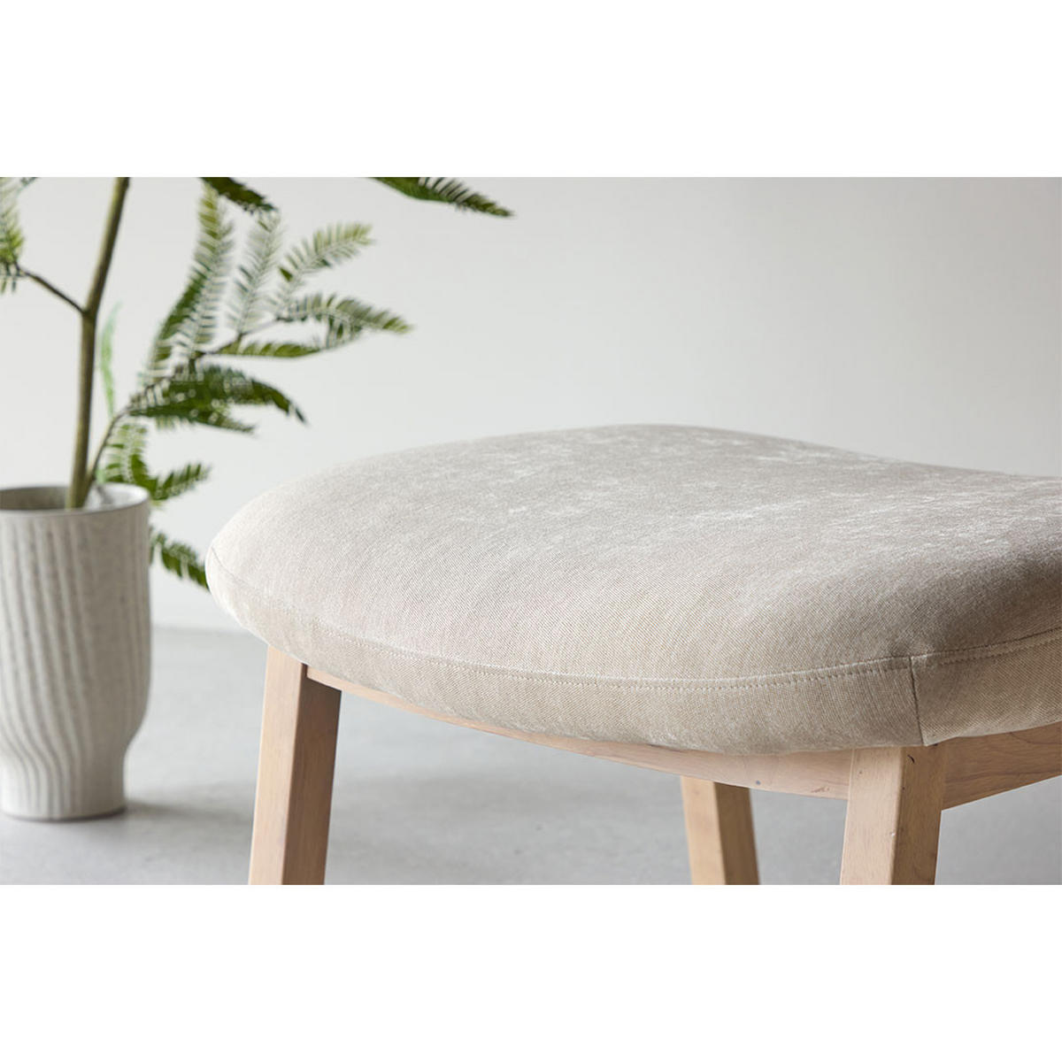POUF, Rile, Beige, Polyester, 70 x 60 x 42 cm - Beige, Textil (70/42/60cm) - ebuy24