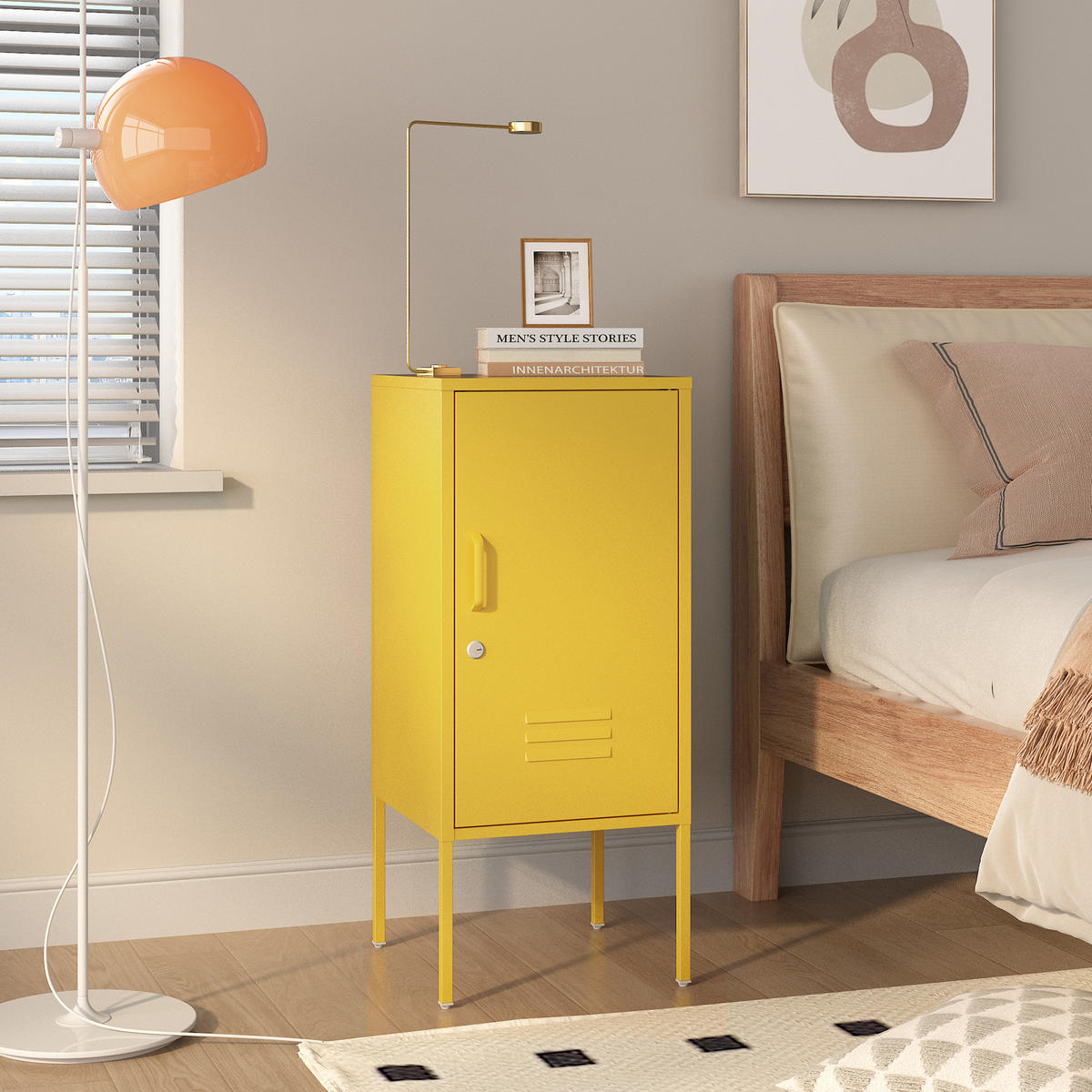 NOČNÍ SKŘÍŇ Hausjärvi - žlutá, kov (35/82/35cm) - [en.casa]