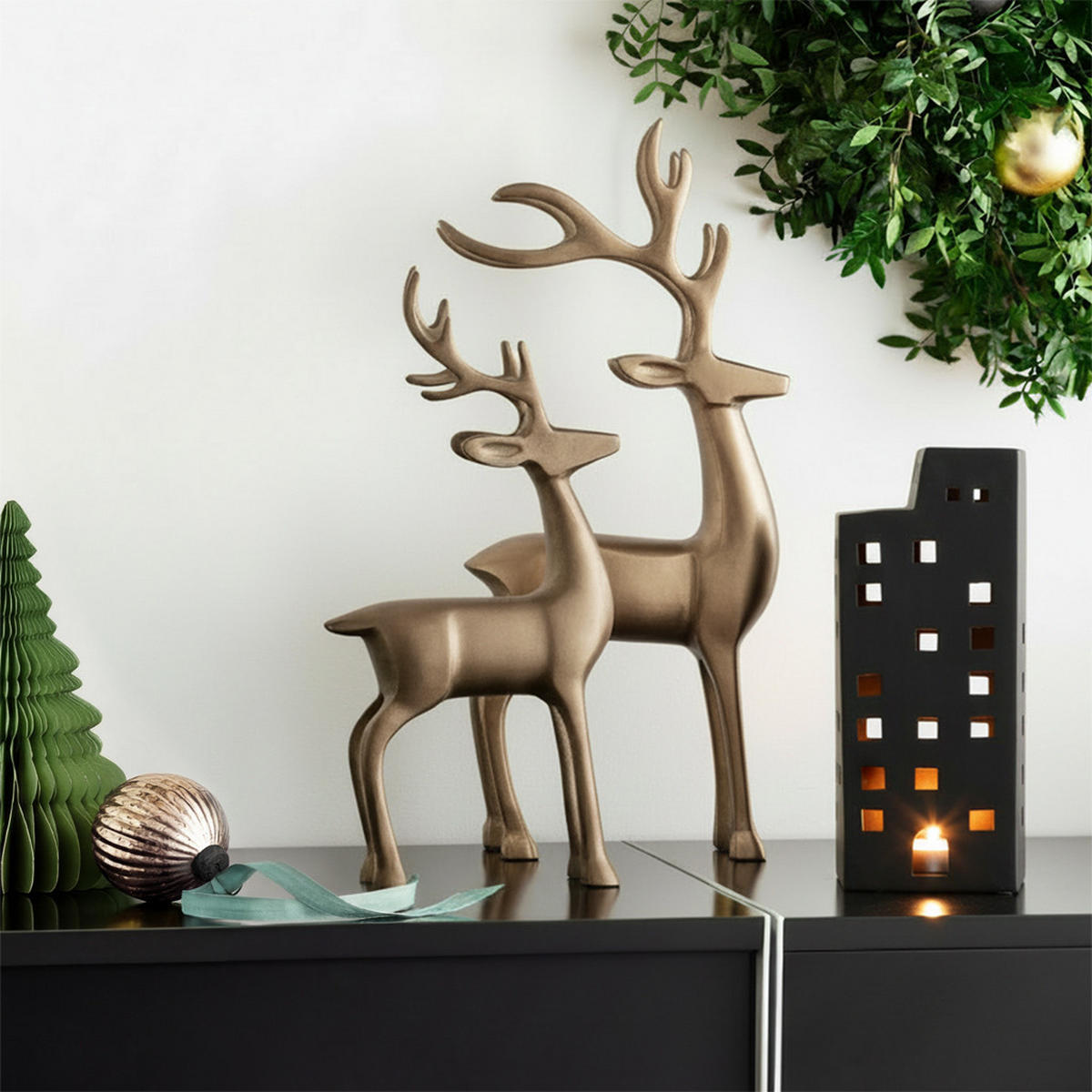 DEKOFIGUR HIRSCH Christmas Chic gold 36 cm - Goldfarben, Metall (6/36/17cm) - Villeroy & Boch