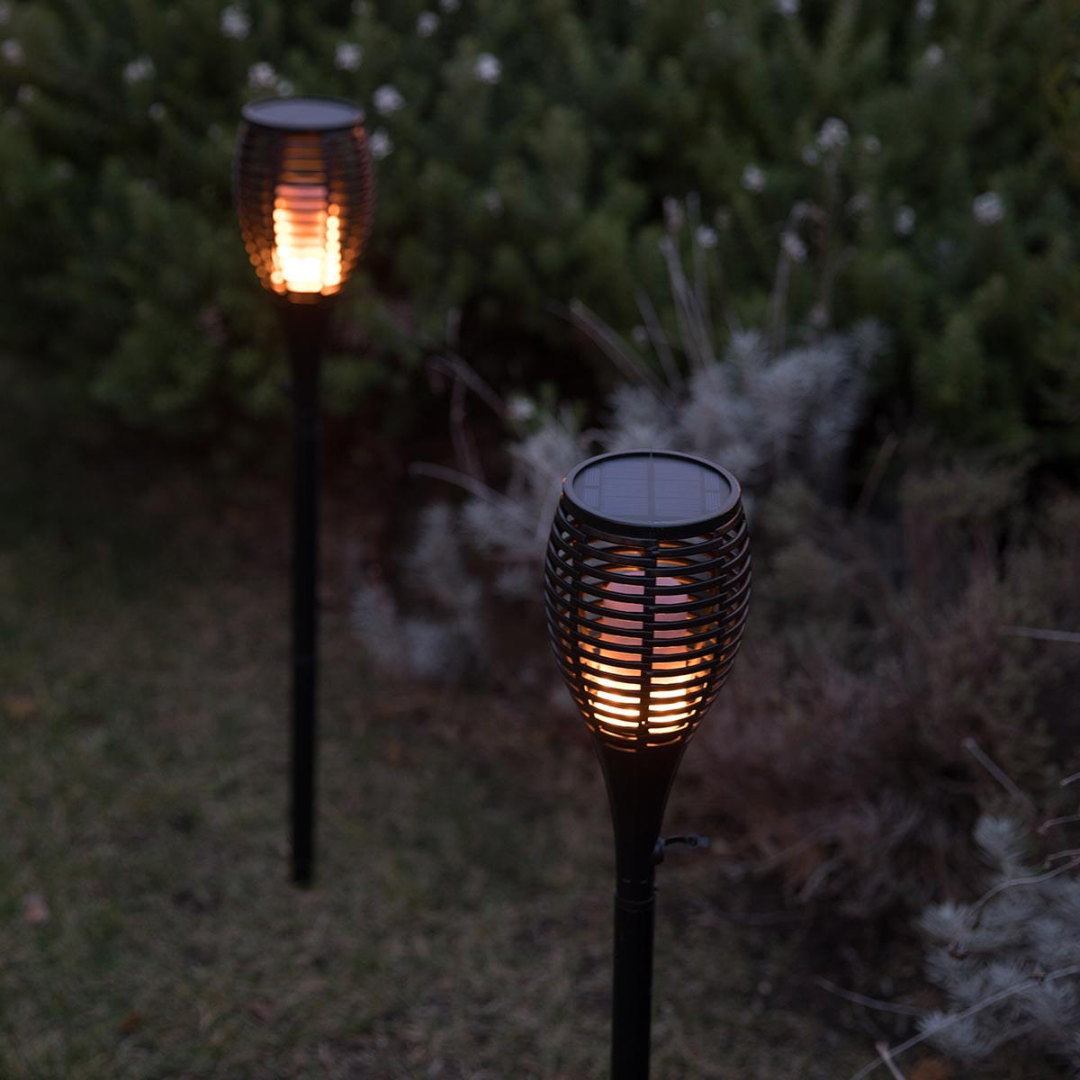 SOLAR-TASCHENLAMPE MAITY SUN schwarz - Schwarz, Kunststoff (9/9/70cm) - Lumisky