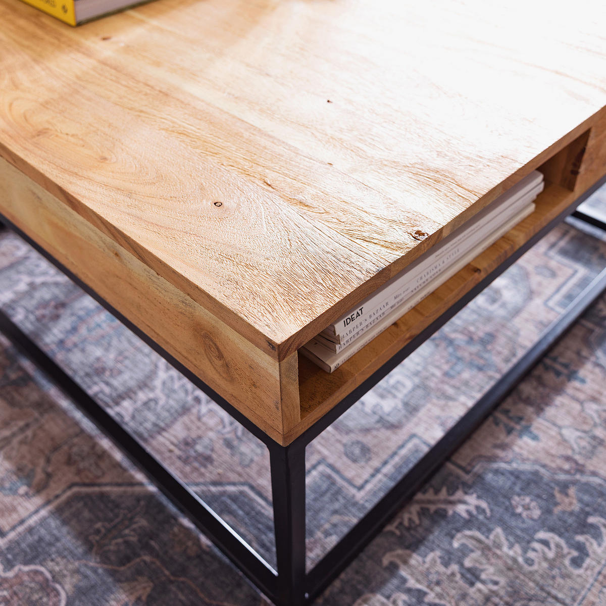 COUCHTISCH - Akazie / Schwarz - Schwarz/Akaziefarben, Holz (80/80/40cm) - home24