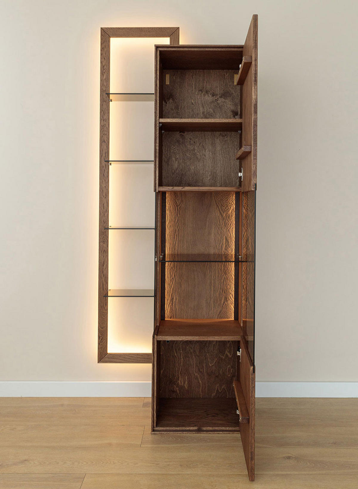 HÄNGEVITRINE Collodi Wildeiche Tabak 73 / 37 / 175cm - Wildeiche/Eichefarben, Holz (73/175/37cm) - Feldmann-Wohnen