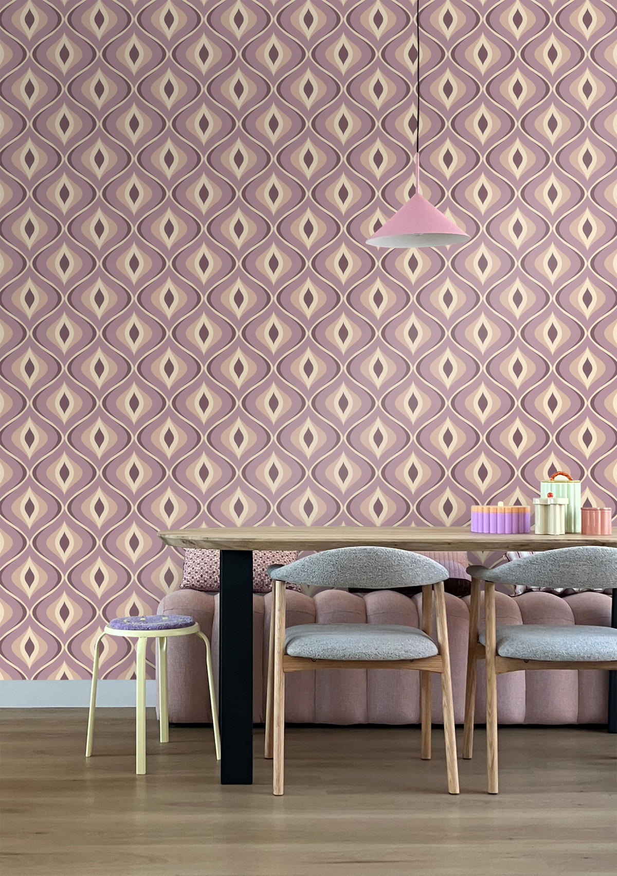 TAPETE Retro-Ornamente 50 x 900 cm - Lila, Papier (50/900cm) - ESTAhome
