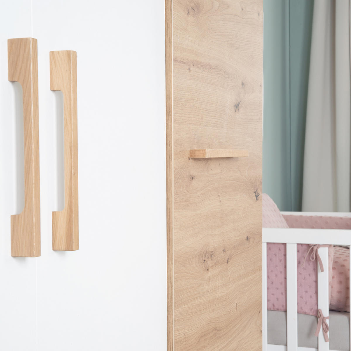 KLEIDERSCHRANK Lion - Weiß, Holz/Holzwerkstoff (132/200/52.5cm) - Roba