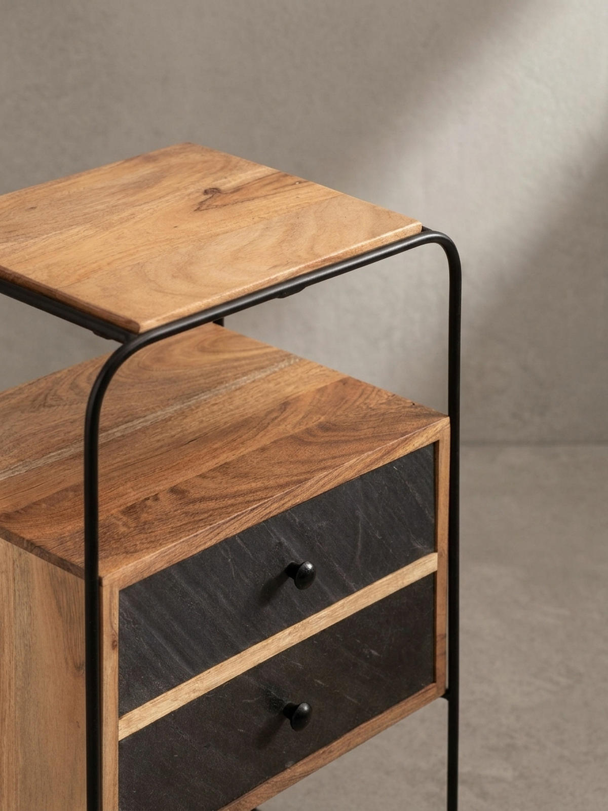 NACHTTISCH Massivholz Steinoptik 2 Schubladen Ablage Metallgestell, Akazie 40x30x60 cm - Schwarz/Akaziefarben, Holz/Metall (40/60/30cm) - KADIMA DESIGN