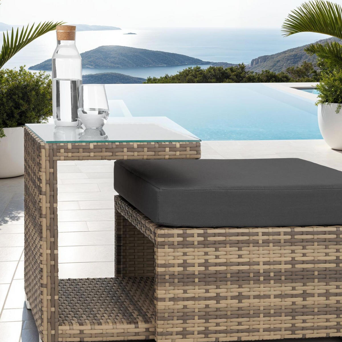 RATTANLOUNGE San Marino, mit Sicherheitsglasplatte, variabel aufstellbar, natur - Naturfarben, Kunststoff (68/131/199cm) - tectake