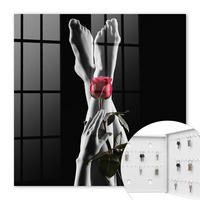 SCHLÜSSELBOX Weiß 30x30 cm – Türöffnung nach rechts - Die Eleganz einer Rose - Schwarz, Metall (30/30/5cm) - TULUP