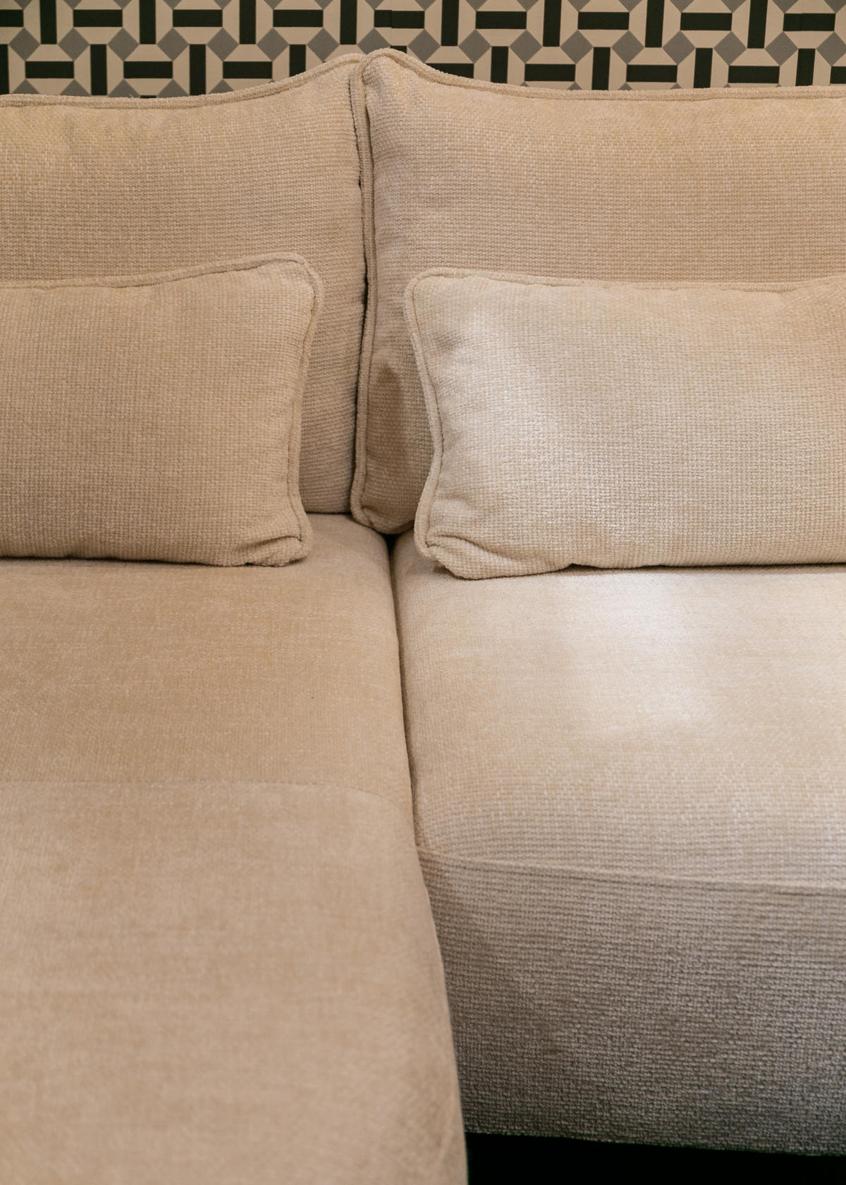 ECKSOFA Oblivio Cremeweiß Chenille - Creme/Schwarz, Textil/Metall (285/200cm) - Selsey