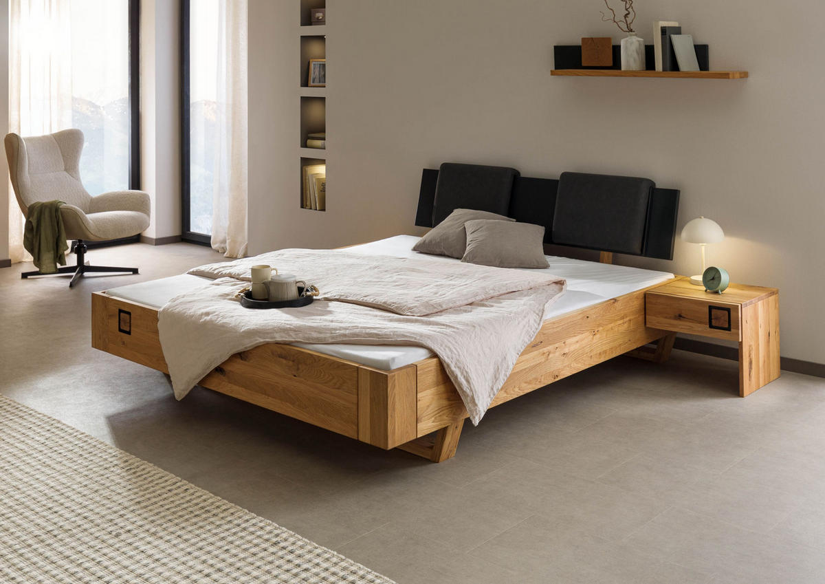 HOLZBETT inkl. Nachttisch rechts und Kopfteilkissen anthrazit Wildeiche 160x200x86 natur geölt/lackiert KITZBÜHEL #161 - Braun, Holz (160/200cm) - Massivmoebel24