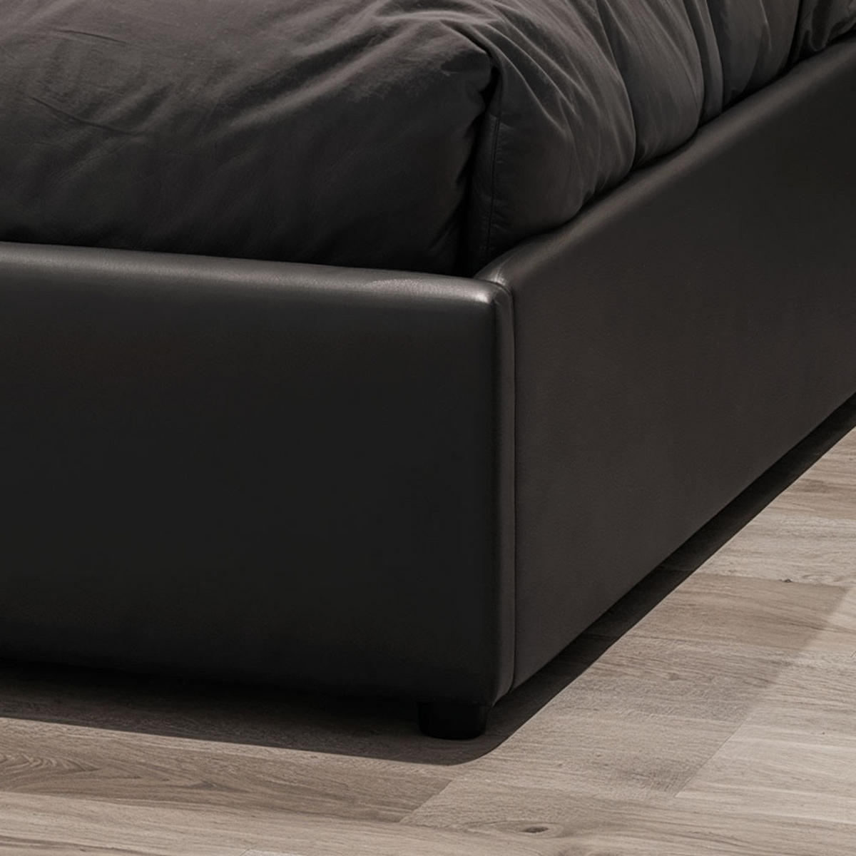 POLSTERBETT 140×200 mit Bettkasten und Lattenrost Nira Öko-Leder schwarz LED - Schwarz, Holz (140/200cm) - Jana