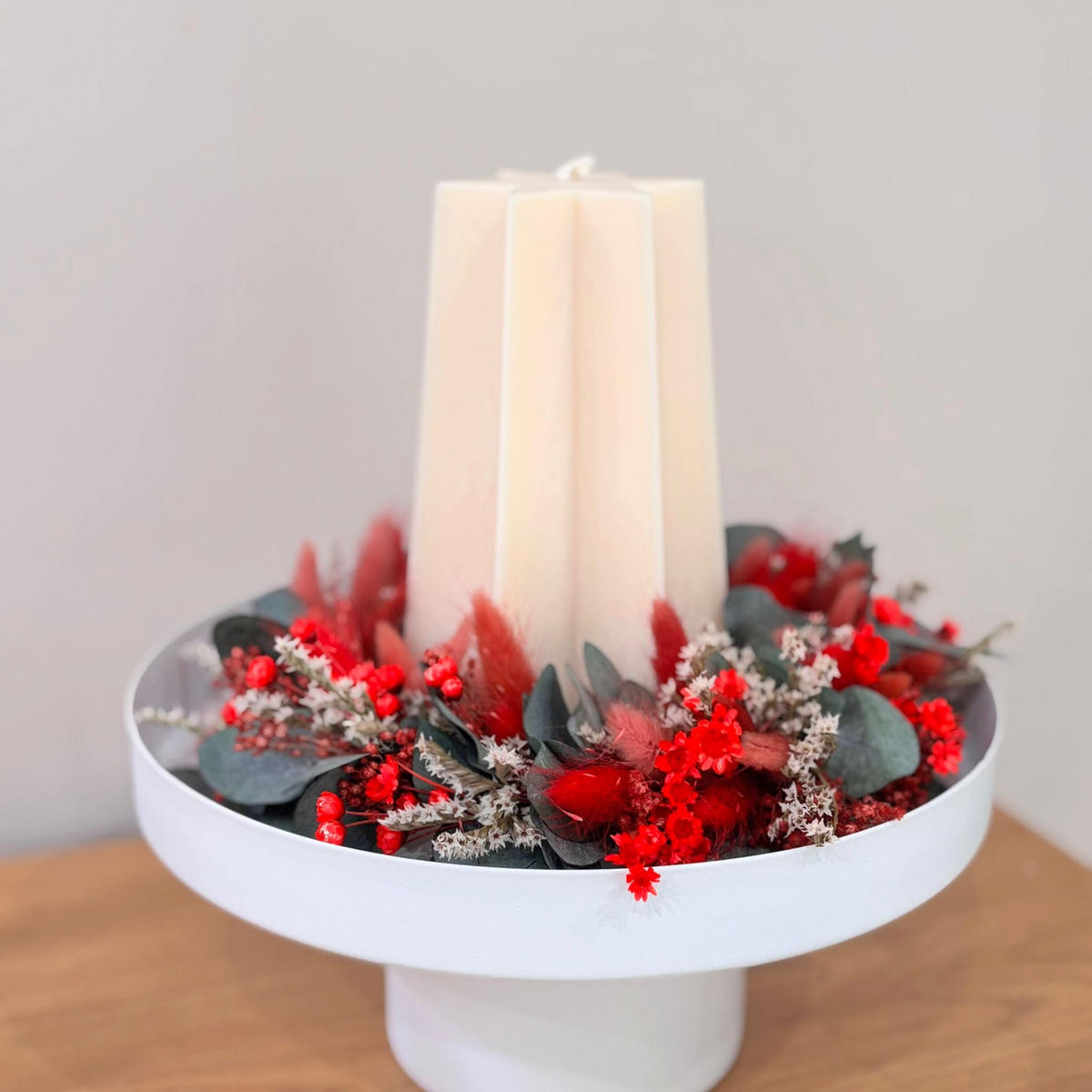 TROCKENBLUMEN kranz "Eukalyptus Joy" in grün rot - Rot, Naturmaterialien (5cm) - Lykke & You