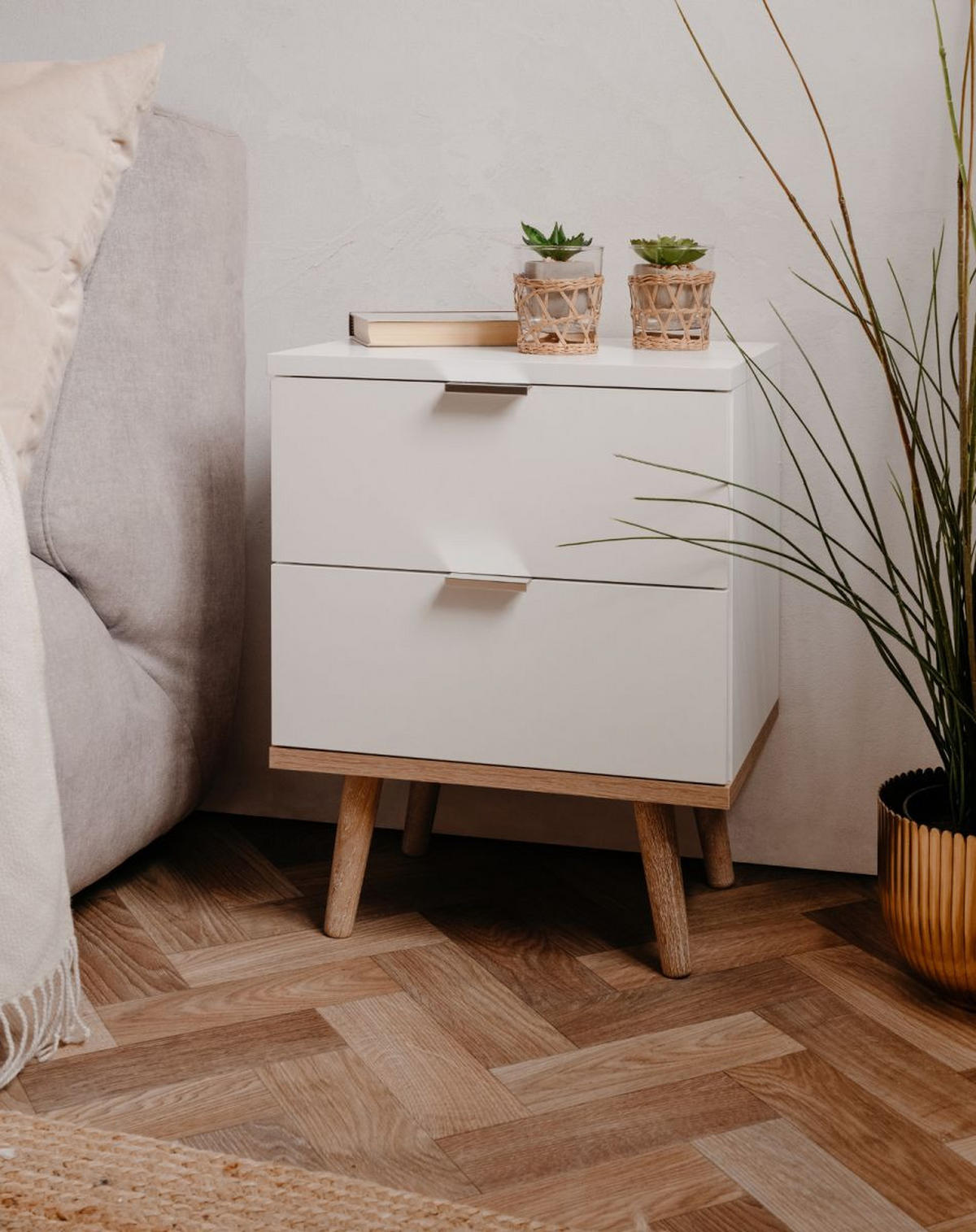 NACHTTISCH weiß matt, Eiche Sonoma massiv 40 cm, Nachtkommode mit 2 Schubladen - Chromfarben/Eichefarben, Holz/Holzwerkstoff (40/52/30cm) - Furn.Design