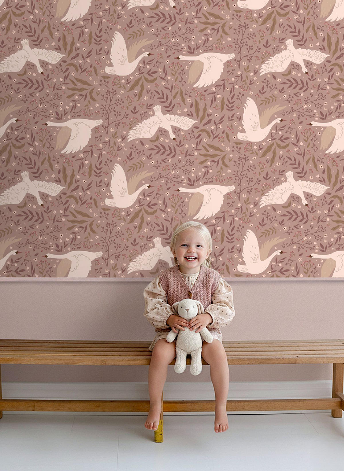 TAPETE Schwäne 0.53 x 10.05 m - Lila, Papier (53/0.1cm) - ESTAhome