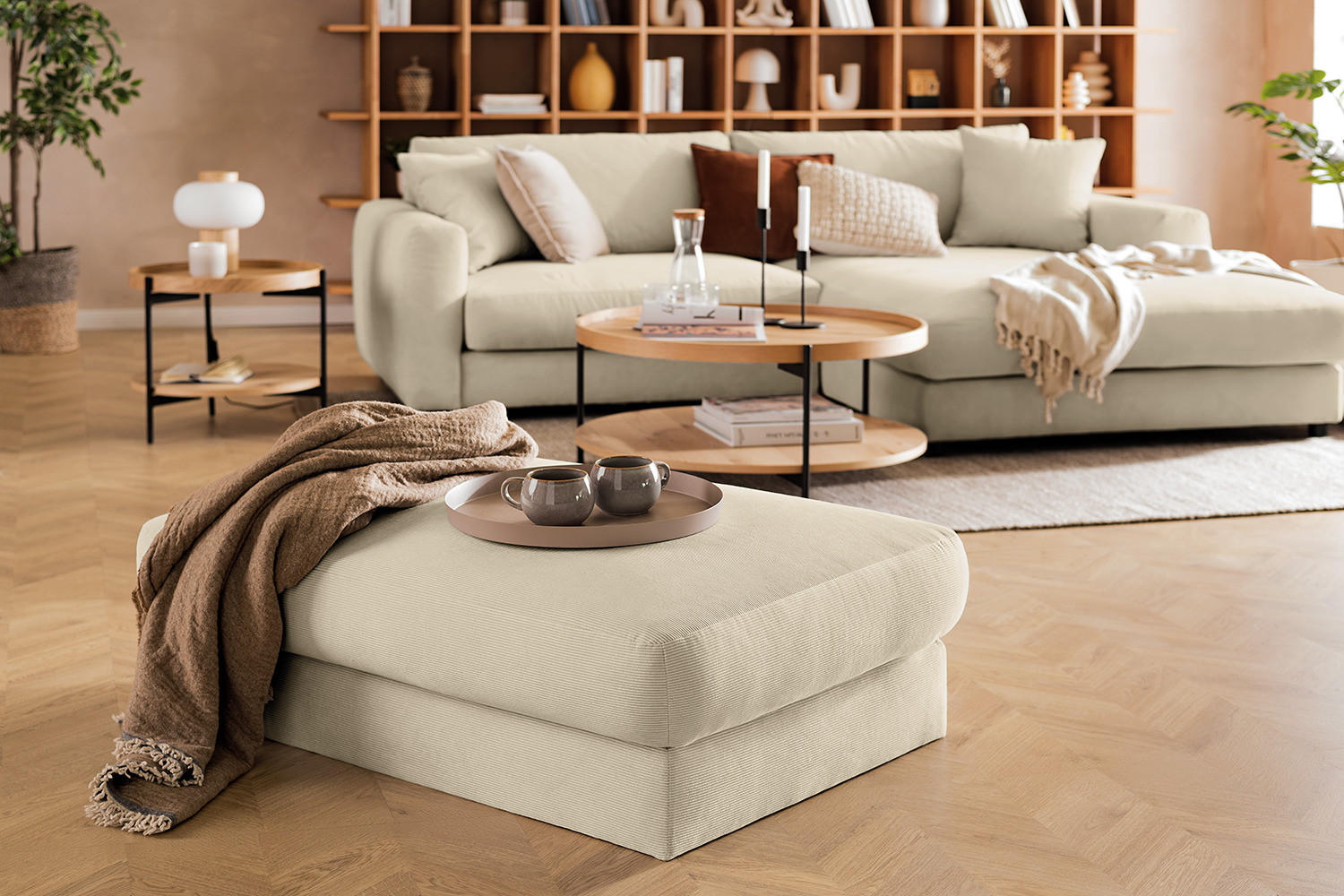 POLSTERHOCKER - Beige/Schwarz, Textil (107/41/77cm) - home24