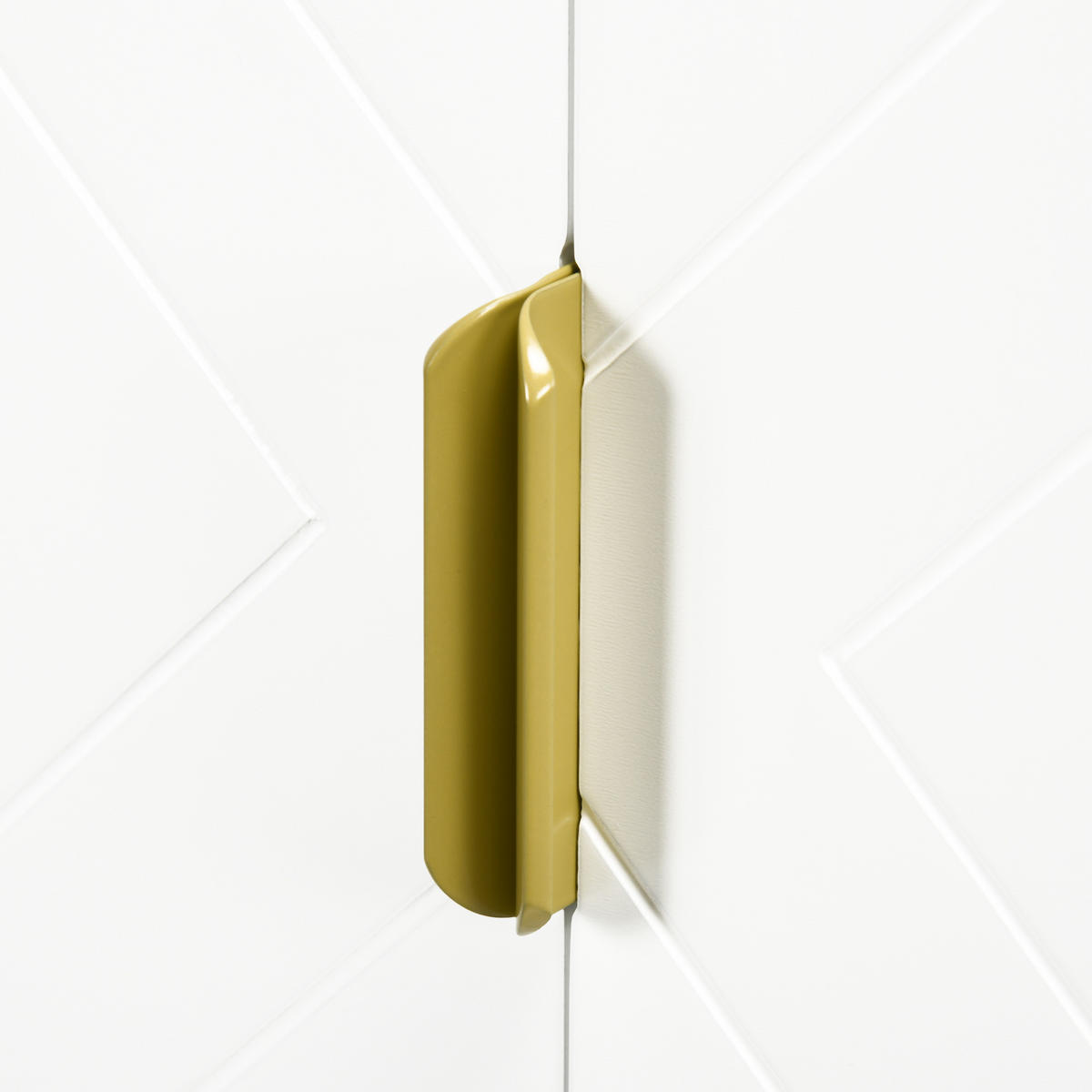 WASCHBECKENUNTERSCHRANK DE-15871 mit Goldfüßen Weiß - Weiß, Holzwerkstoff (60/65/30cm) - ComfortXL