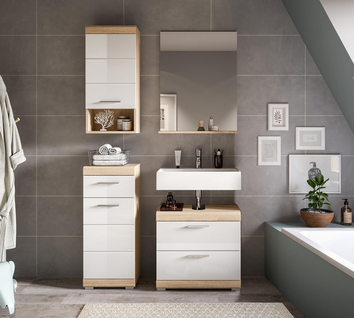 BADMÖBEL-SET weiß Hochglanz, Eiche 4-teilig 112 cm, Kombination mit viel Stauraum - Weiß Hochglanz/Eichefarben, Glas/Holzwerkstoff (112/191/37cm) - Inn.Furn