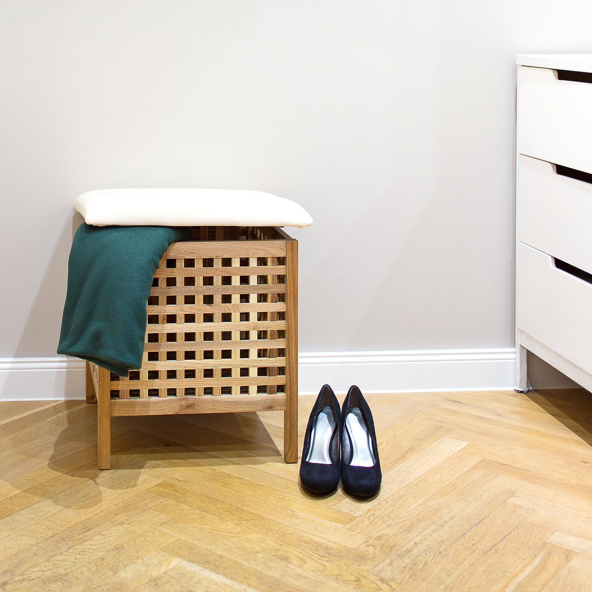 STOLIČKA do kúpeľne - svetlohnedá, drevo/kompozitné drevo (49/52/49cm) - Relaxdays