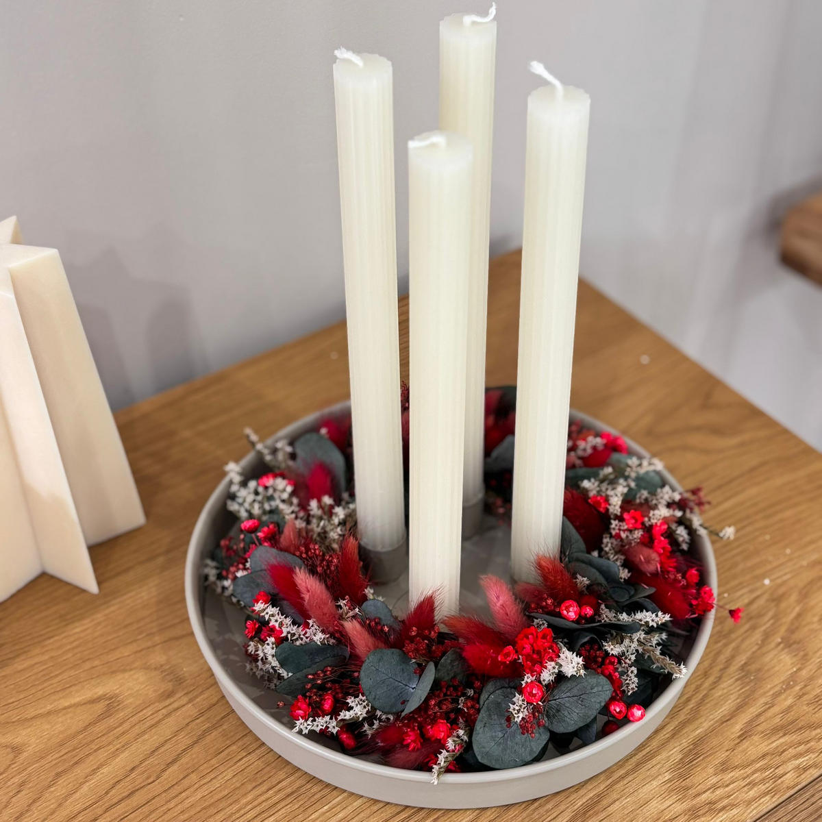 TROCKENBLUMEN kranz "Eukalyptus Joy" in grün rot - Rot, Naturmaterialien (5cm) - Lykke & You