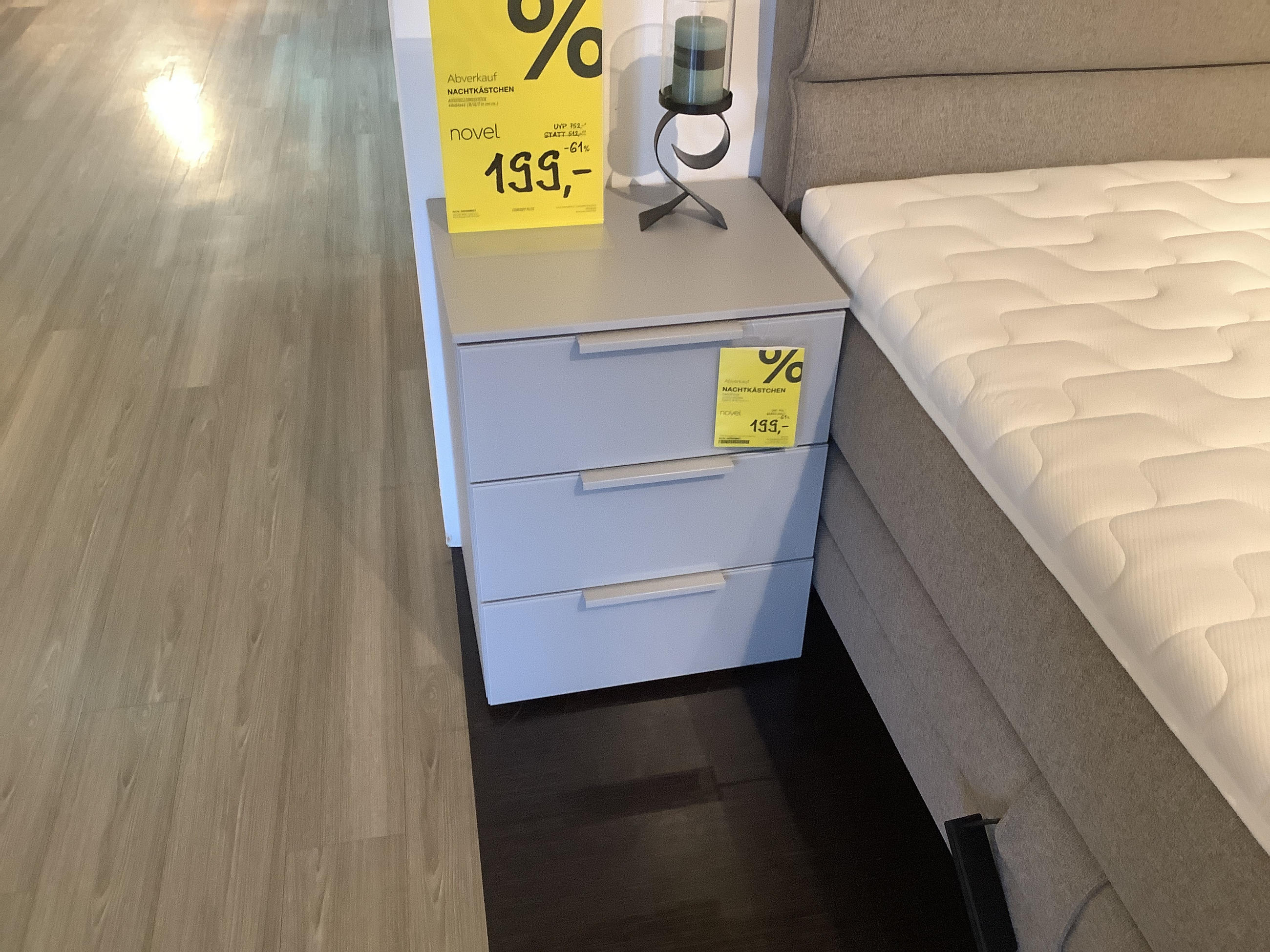 Nachtkästchen Concept Plus - Novel