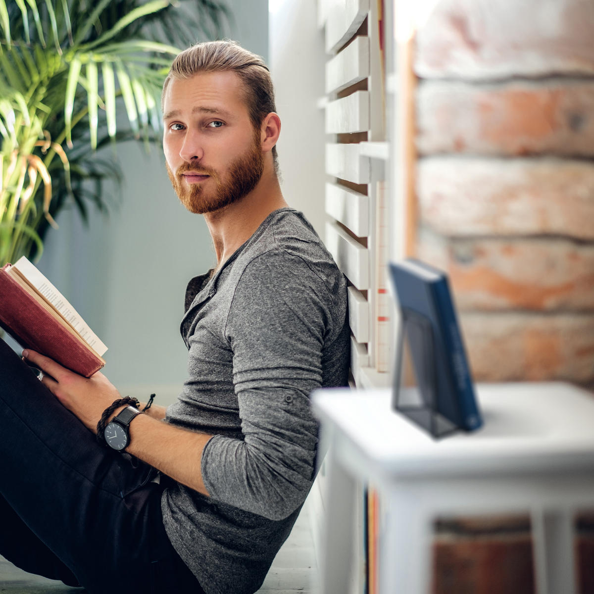 2XKNIŽNÁ podpora - antracitová, kov (12.5/14/9cm) - Relaxdays