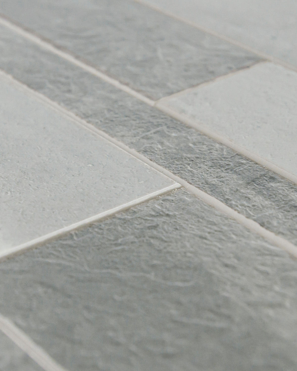 FLIESENAUFKLEBER 1 Stück 30,5 x 30,5 cm Selbstklebende Fliesen - Ribes Scala - Graphitfarben/Grau, Kunststoff (30.5/0.4/30.5cm) - Mazovia