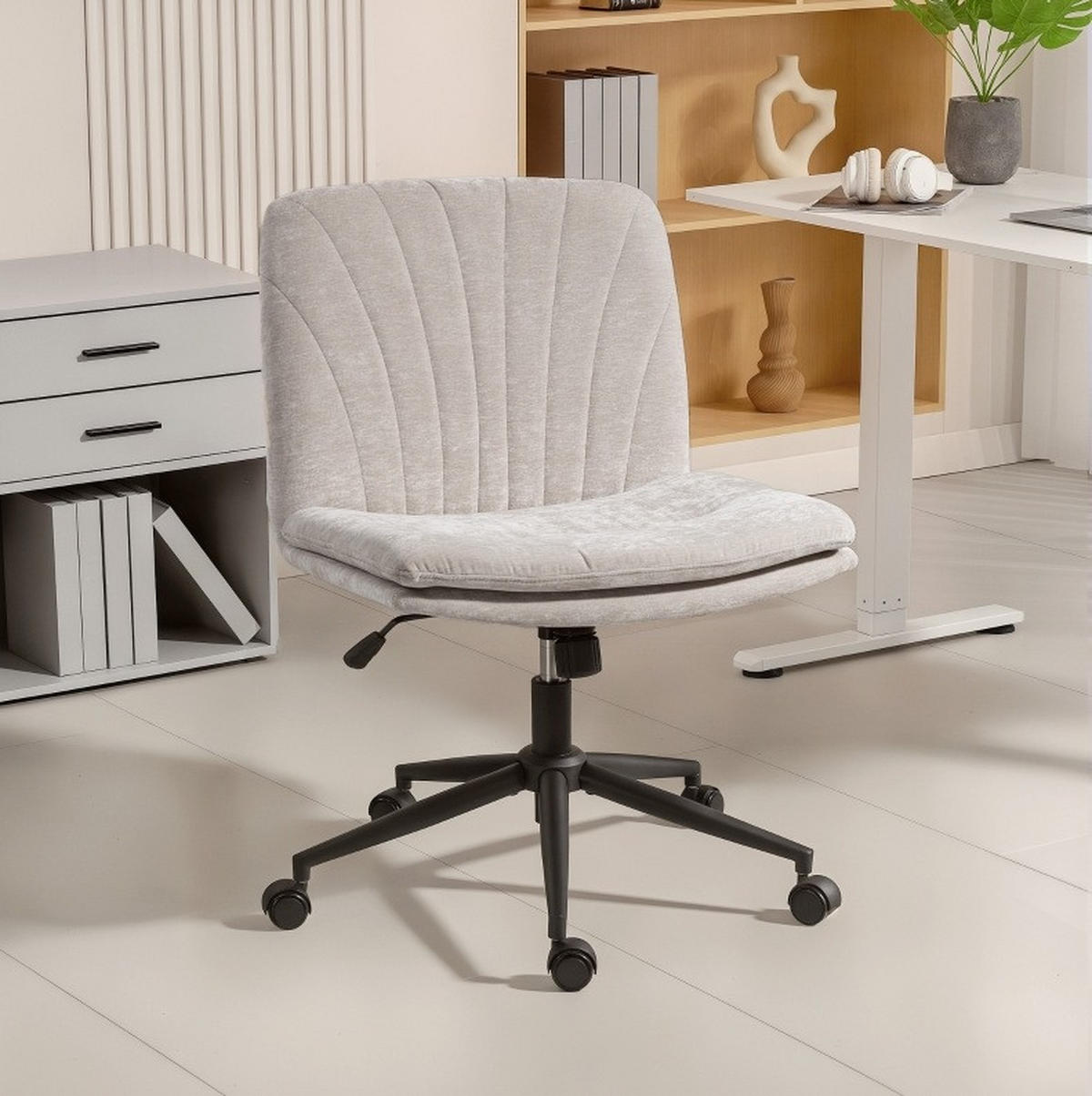 BÜROSTUHL in Beige 62x67x93 cm mit breiter Sitzfläche, Höhenverstellung und Wippfunktion - Beige, Textil (67/93/62cm) - IVMEU