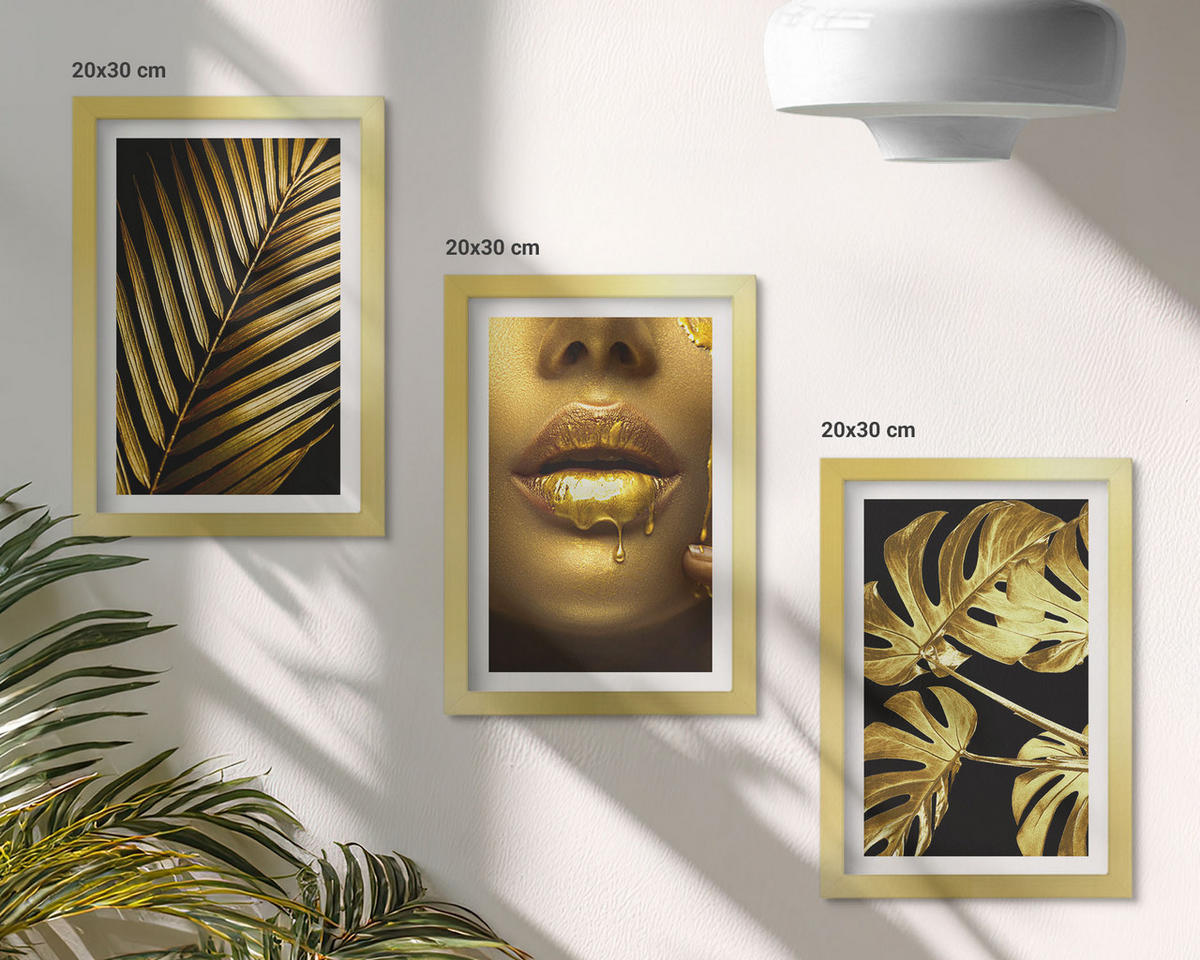 WANDBILDER 3er Set - 20x30 cm Goldrahmen - Mund einer Frau mit Monstera-Palme - Goldfarben, Kunststoff (20/30cm) - ArtPrintCave