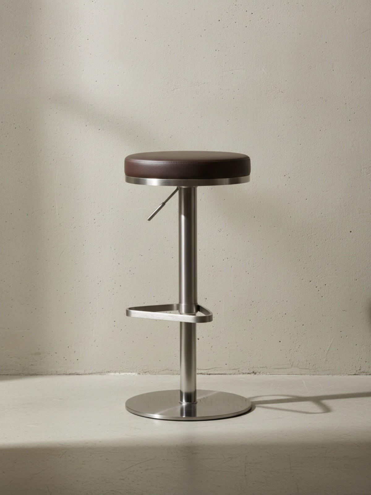 BARHOCKER Höhenverstellbar Gepolstert Triangel-Fußablage ELBE, Braun 38x38x82 cm - Silberfarben/Braun, Kunststoff/Textil (38/82/38cm) - KADIMA DESIGN