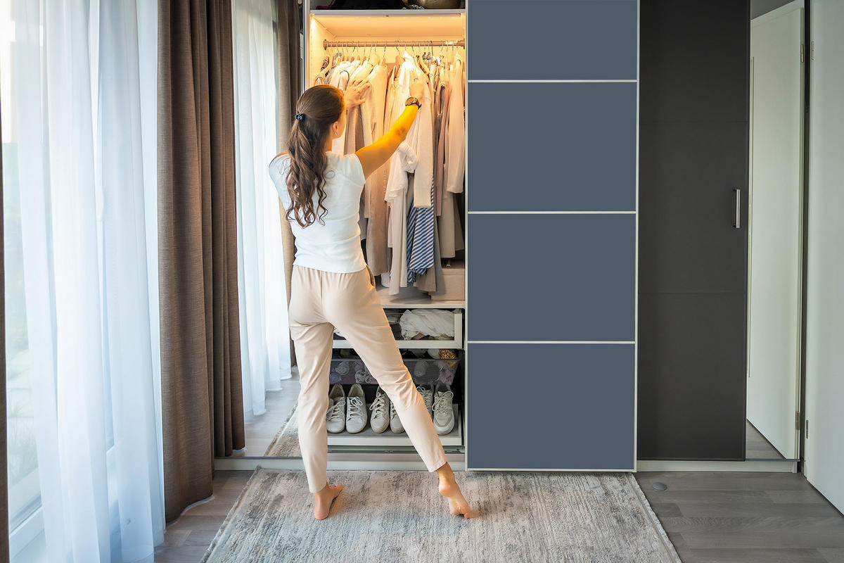 MÖBLAUFKLEBER 100x50 cm dunkelblau - Dunkelblau, Kunststoff (100/50/0.1cm) - Wallfluent