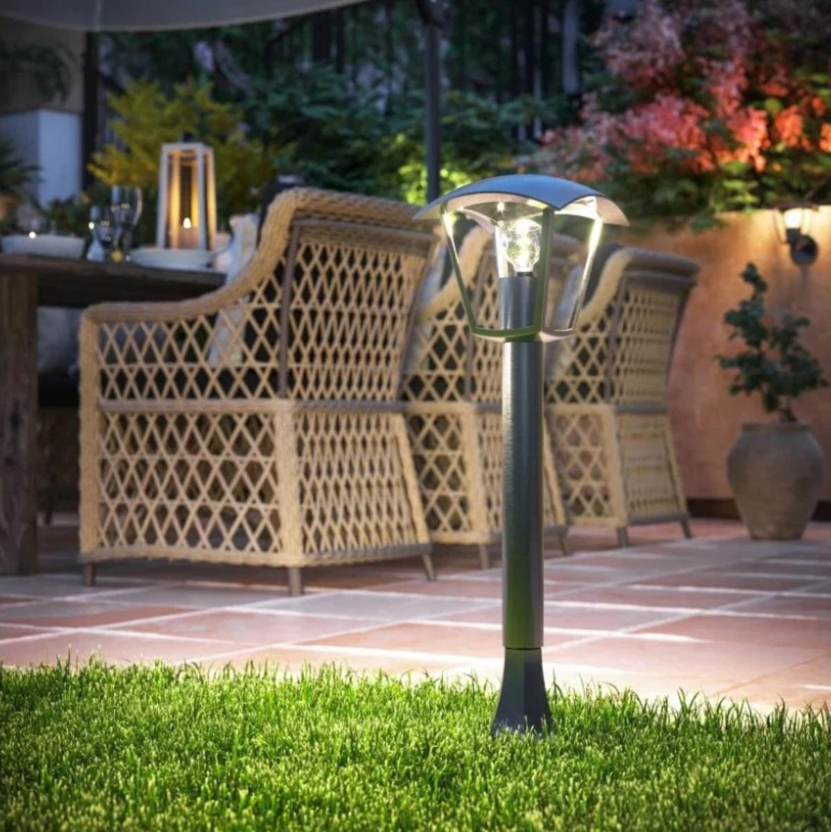 AUSSENLEUCHTE MIT LANGEM PFOSTEN VIOLET Schwarz - Schwarz, Metall (16.7/17.1/57.4cm) - CGC Europe