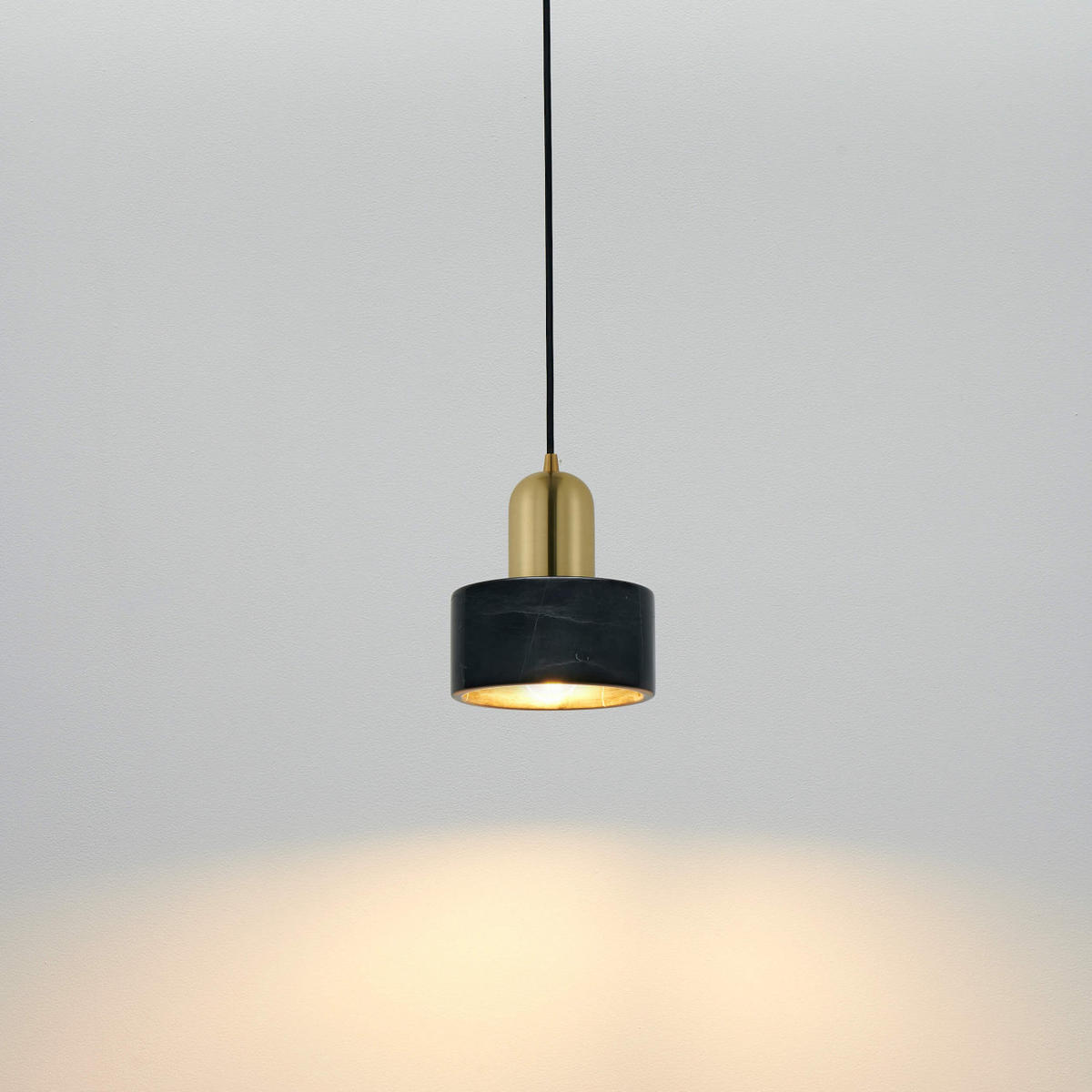 HÄNGELEUCHTE Meryl, Schwarz und gold, 15cm - Goldfarben, Metall (15/15/15cm) - KOSILUM