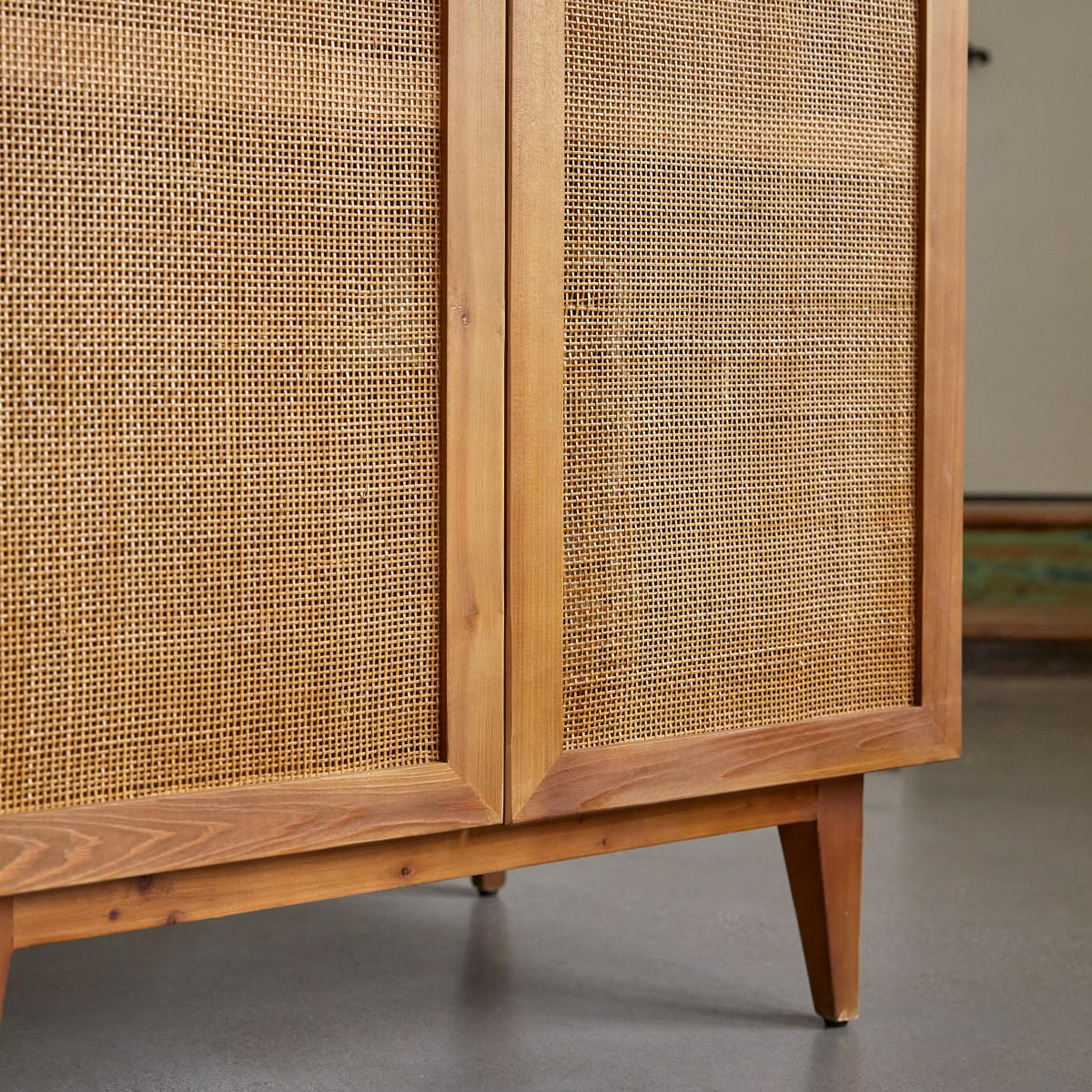 SCHRANK Ninon Natur aus Pinie - Naturfarben, Holz (85/200/55cm) - Tikamoon