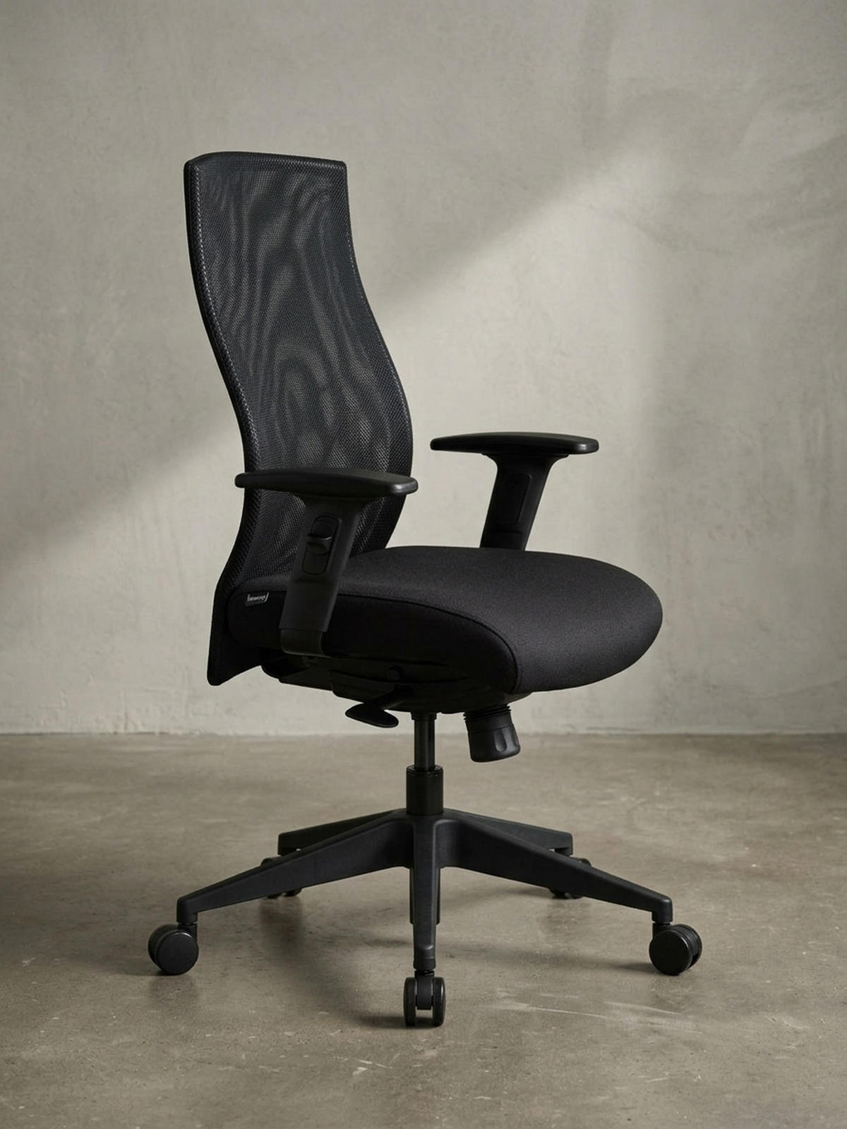 BÜROSTUHL Schwarz Netz mit 3-Punkt-Synchronmechanik, Nylonfuß und Teppichrollen PARMA - Schwarz, Textil (65/113/65cm) - KADIMA DESIGN