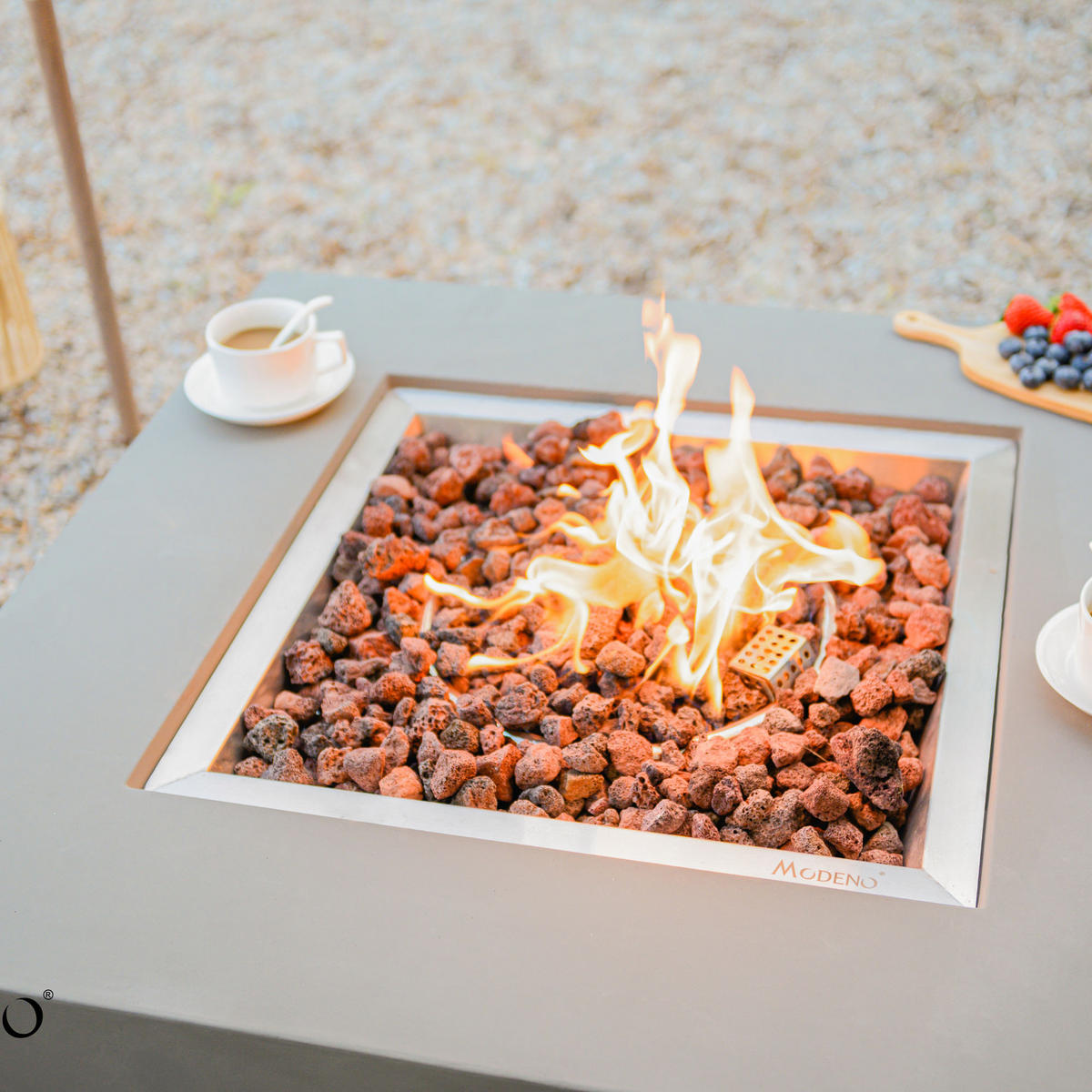 FEUERTISCH Westport Gasfeuerstelle aus GF-Beton 87/87/36 cm - Hellgrau, Naturmaterialien (86/36/86cm) - Elementi