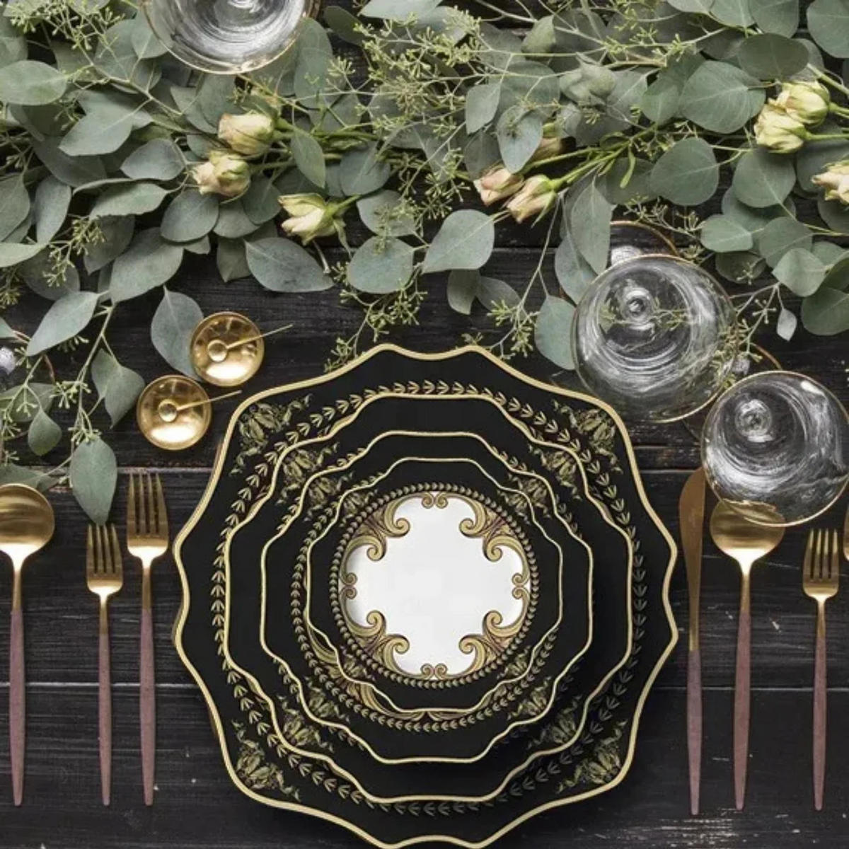TELLERSET Schwarz Gold Sunflower Bone China Schwarz Gold 4tlg Ø30 Ø27 Ø20 Ø16 cm - Schwarz Hochglanz/Goldfarben, Keramik (30/2/2cm) - Quality Elegance