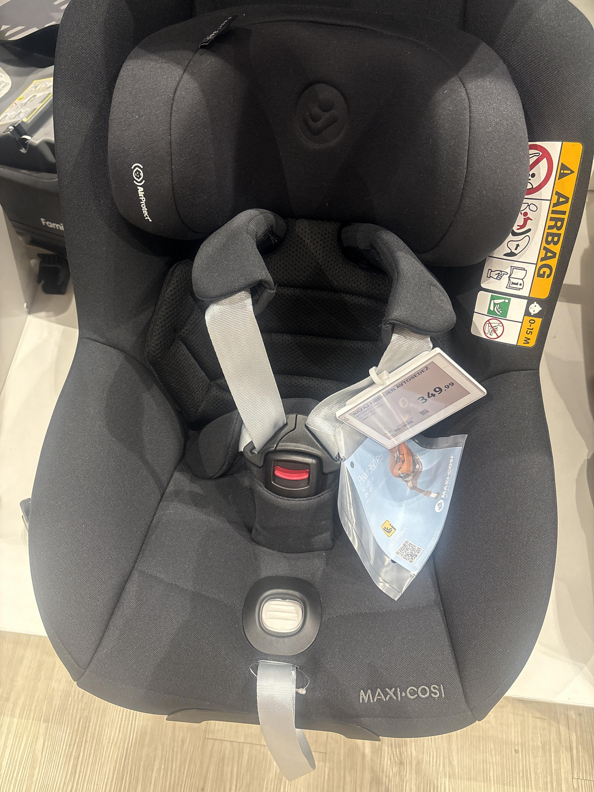 Nazaj obrnjen avtosedež Pearl 360 - Maxi-Cosi