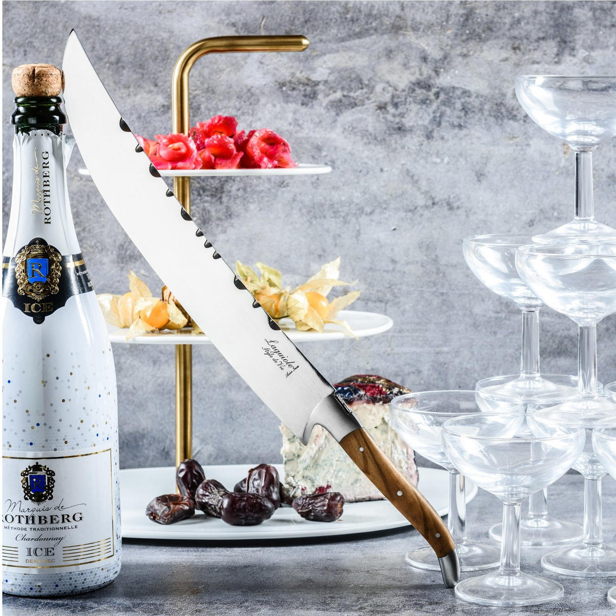 CHAMPAGNERSÄBEL Luxury Olive mit Etui, Griff aus Olivenholz, zum Sabrieren Olivenholz - Silberfarben, Metall (8cm) - Laguiole Style de Vie