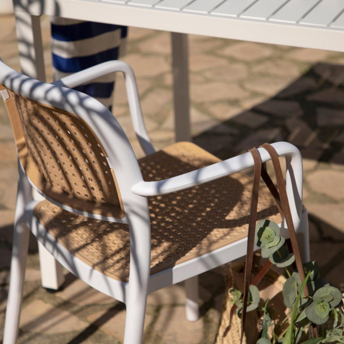 STUHL FÜR DRAUSSEN Kaira Zweifarbig 57 cm x 81 cm - Multicolor, Kunststoff (57/81/54cm)