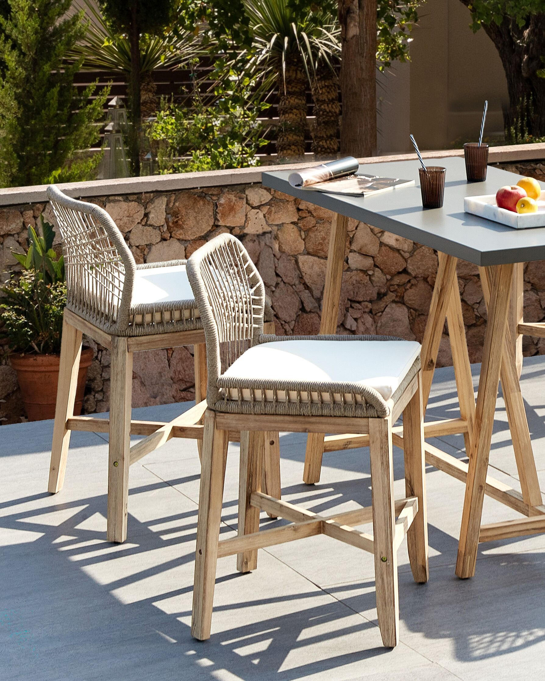 GARTENBARHOCKER 2er Set Heller Holzfarbton Talamone - Hellbraun/Beige, Holz (55/100/55cm) - Beliani