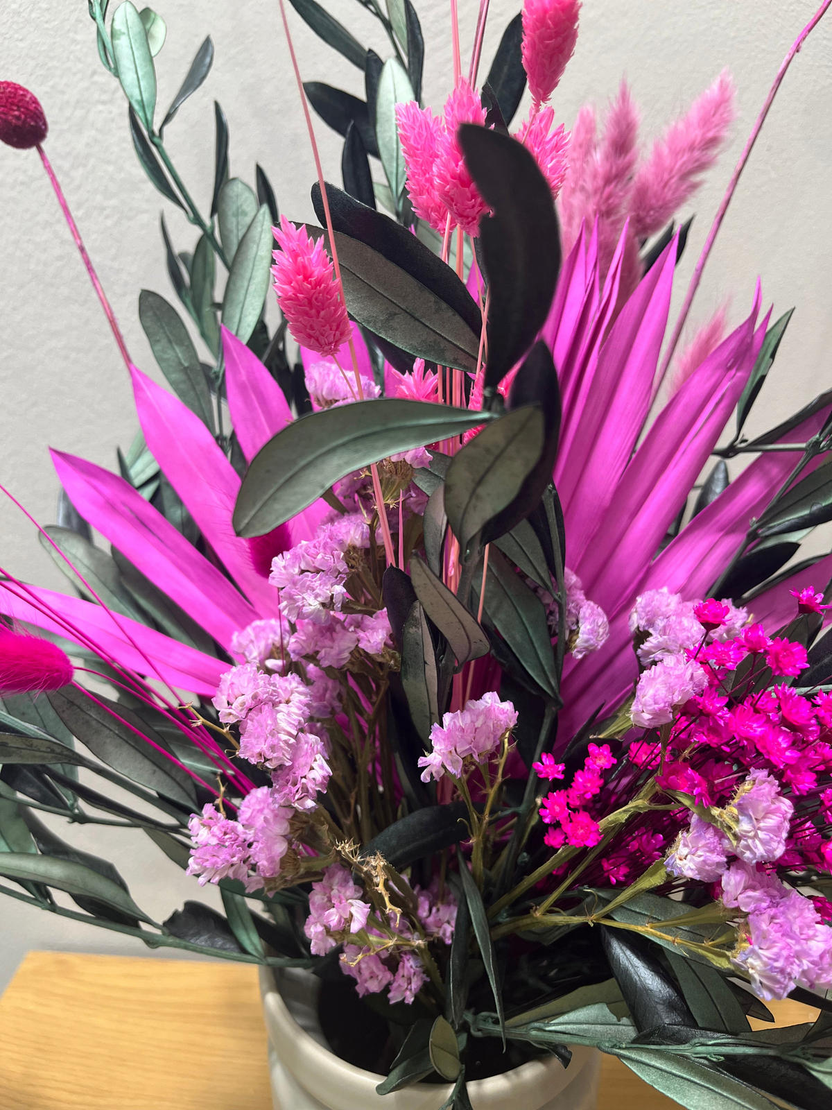 OLIVE Garden - Mediterraner Trockenblumenstrauß in grün pink - pink / 50 cm - Rosa, Naturmaterialien (50cm) - Lykke & You