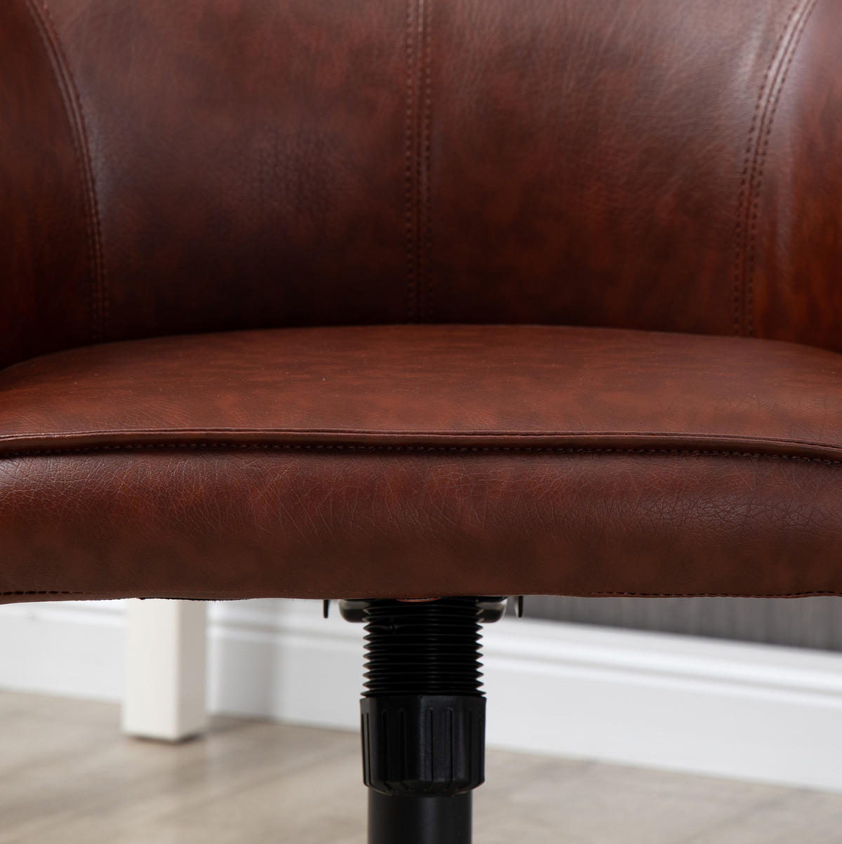 BÜROSTUHL höhenverstellbar mit Wippfunktion Kunstlederoptik Braun - Braun, Metall (62/91/58.5cm) - Meubliv