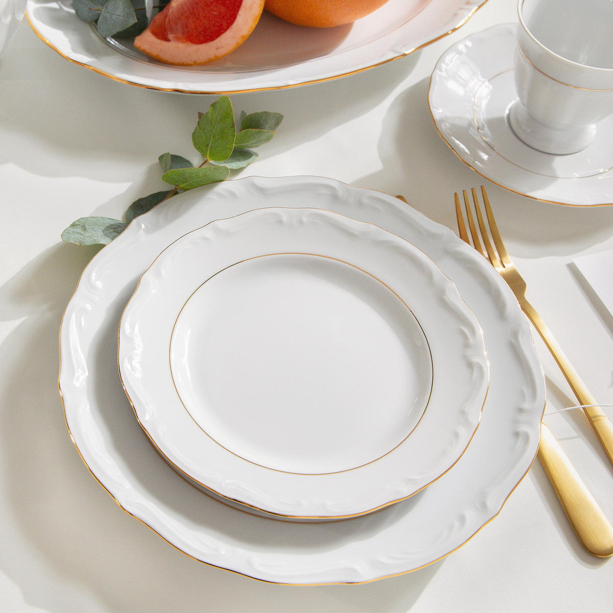 KOMBISERVICE Chodziez MARIA TERESA 30-tlg Porzellan mit Goldrand, Weiß / Gold - Goldfarben/Weiß, Keramik (25/8/25cm) - KONSIMO®
